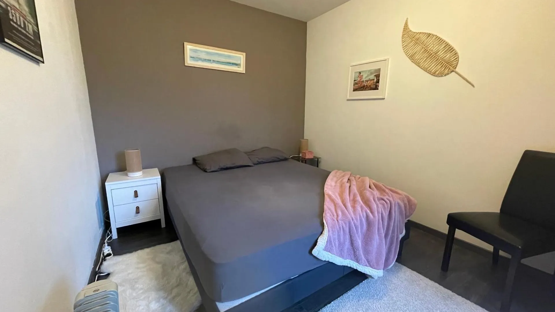 Villa Avec Wifi, Jardin, Sur L'Etang De Ploumanac'H A Perros-Guirec - Ref 406
