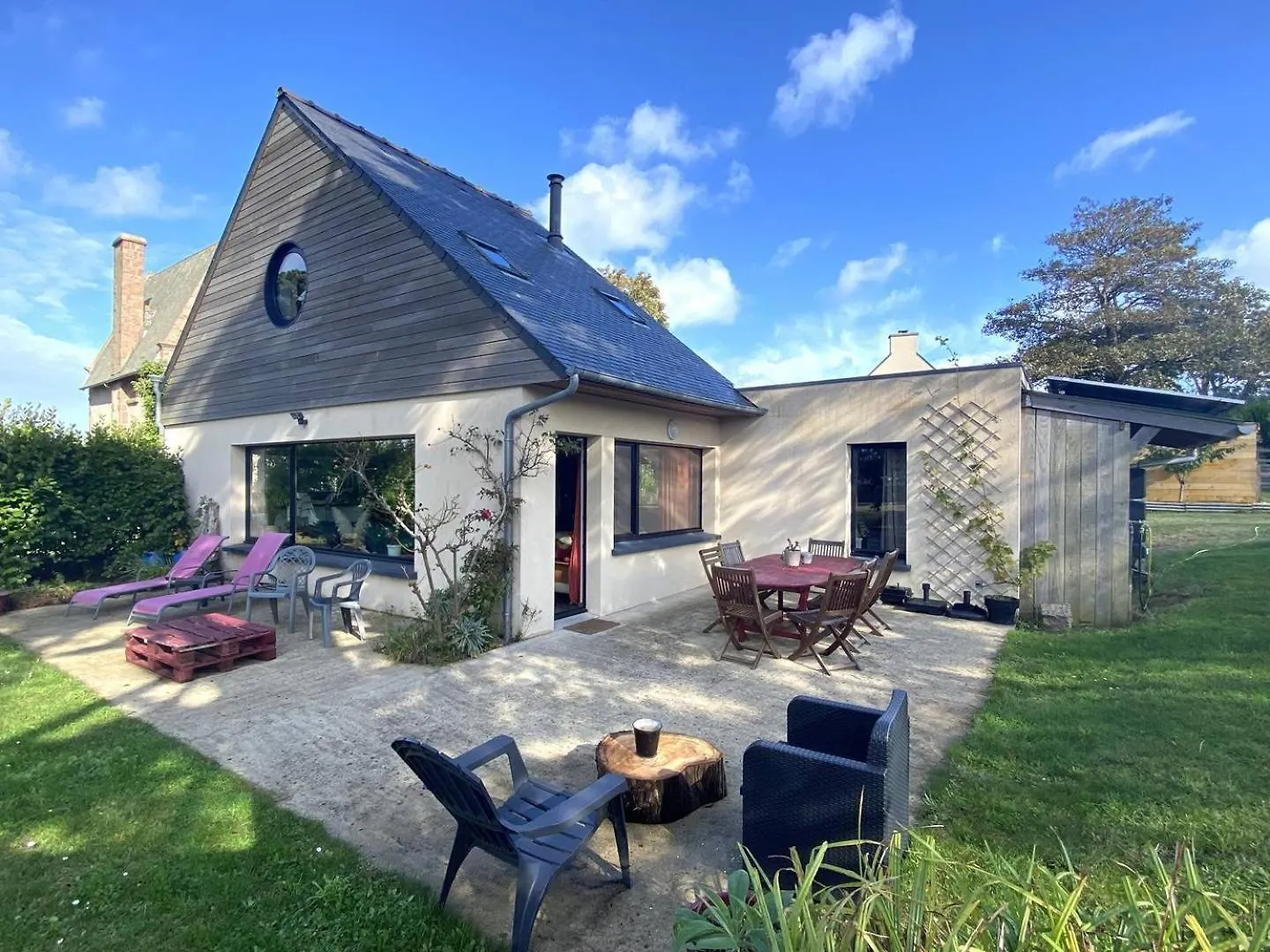 Villa Avec Wifi, Jardin, Sur L'Etang De Ploumanac'H A Perros-Guirec - Ref 406 0*,
